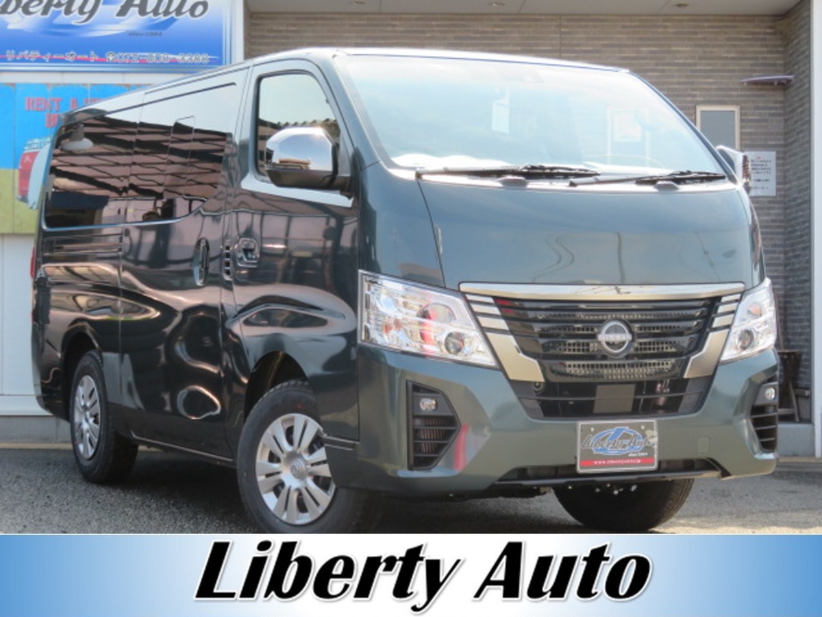 新車未登録　キャラバンロング　プレミアＧＸ